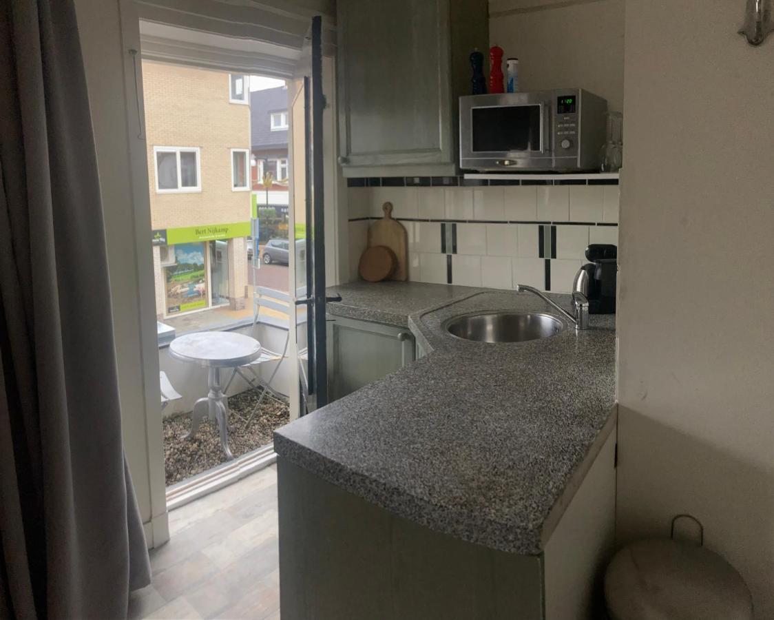 City-Apartment Een Hele Verdieping Voor Jezelf Midden In Het Centrum Apeldoorn Eksteriør bilde