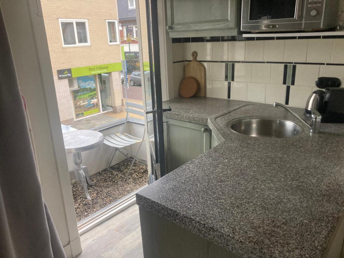 City-Apartment Een Hele Verdieping Voor Jezelf Midden In Het Centrum Apeldoorn Eksteriør bilde